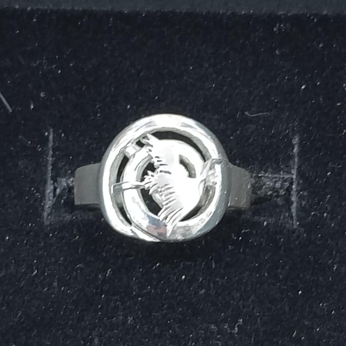 Imagen 2 de Anillo grulla engarzada