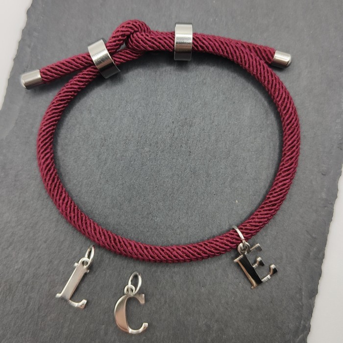 Imagen 3 de Pulsera de cordón con inicial 